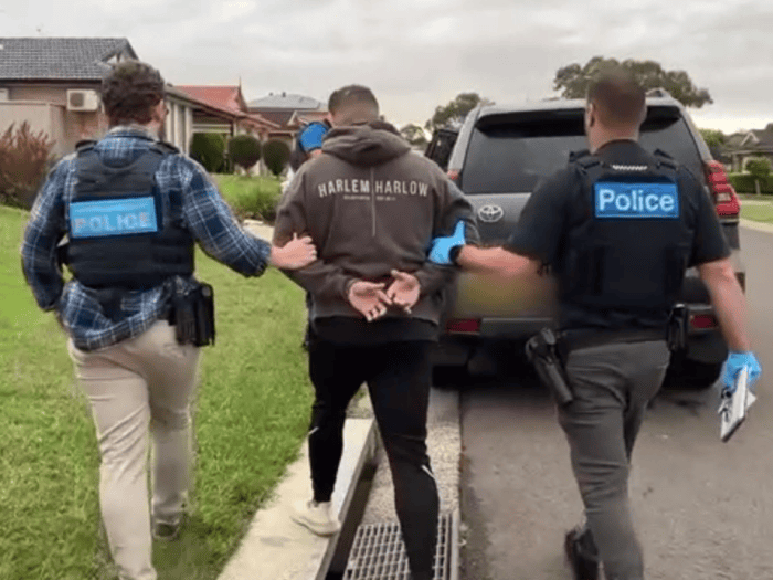 Man arrested over 800kg meth import plot