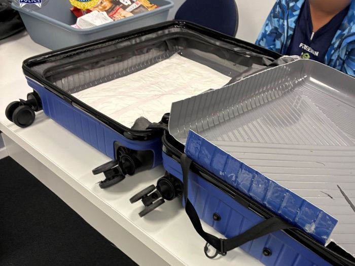 heroin in suitcase