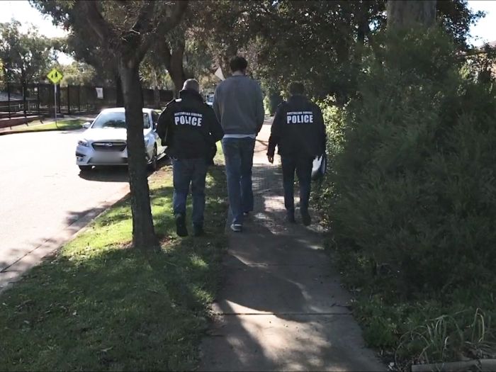 arrest walk